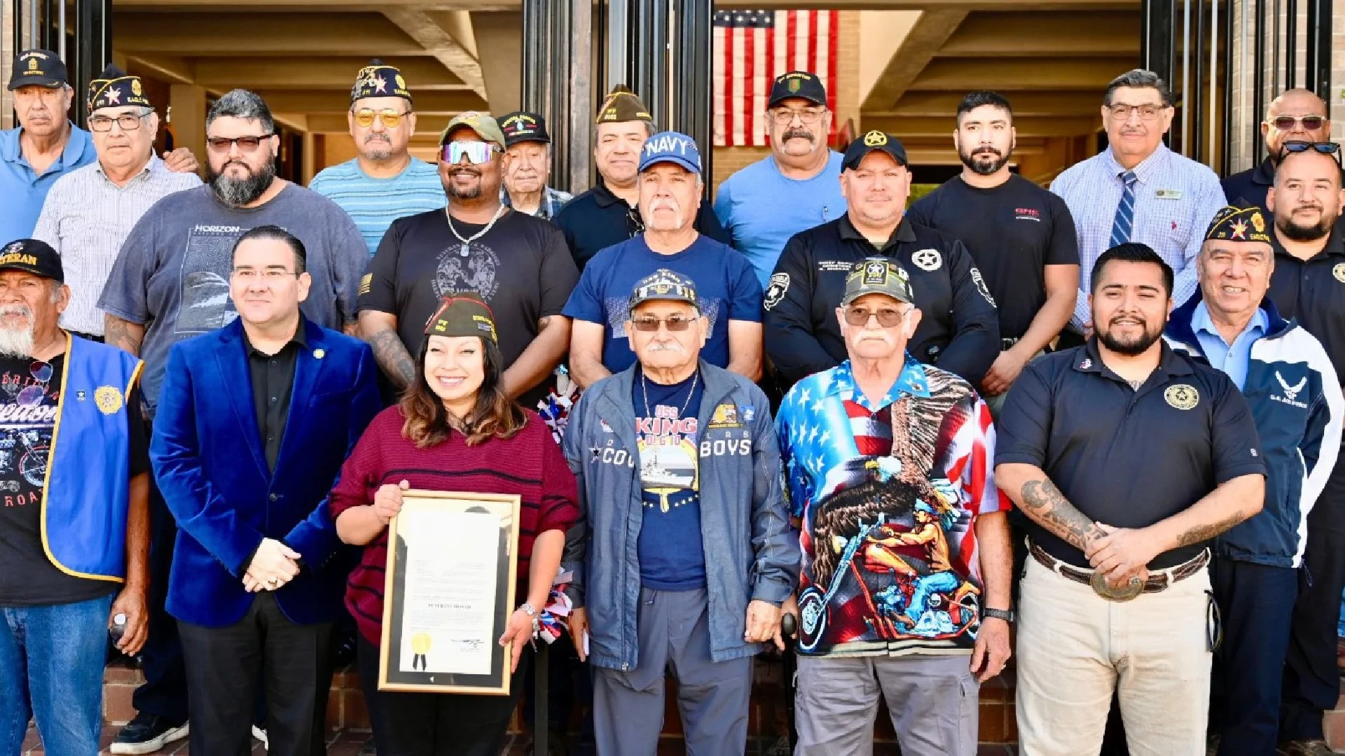 Declaran noviembre como el Mes de los Veteranos