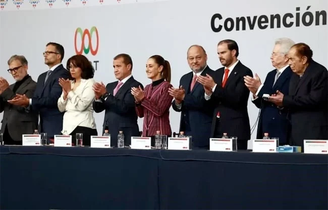 La Presidenta Sheinbaum ofreció diálogo a la CIRT sobre los tiempos oficiales del Estado en radio y TV, en el marco de la reforma electoral.