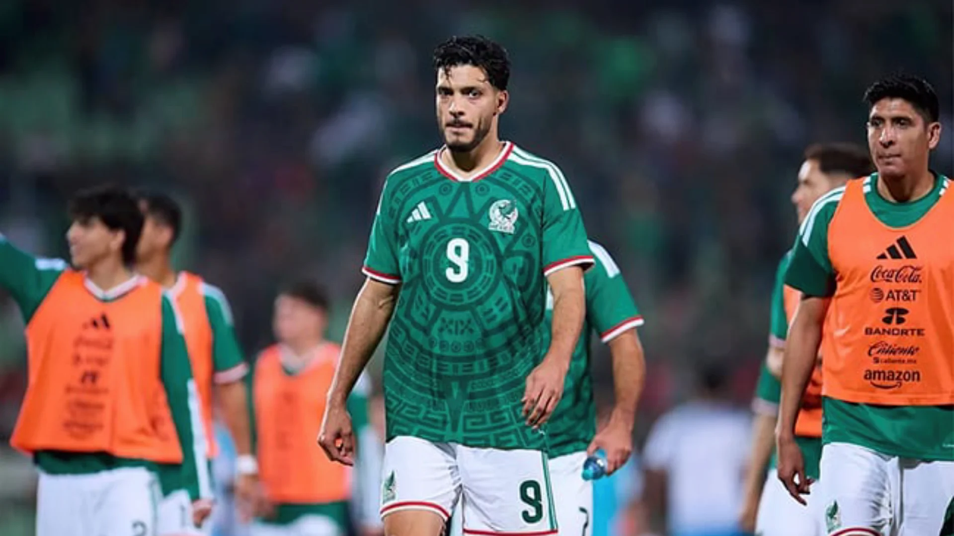 Raúl Jiménez no ocultó su molestia con la afición de la Selección Mexicana que abucheó a su equipo y hasta insultó al ‘Tala’ Rangel en Torreón.