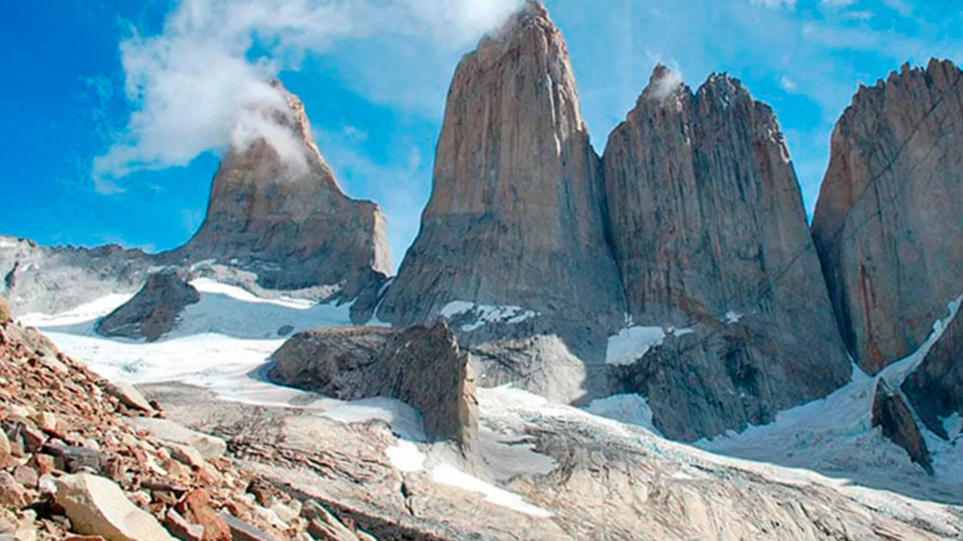 Mueren dos mexicanos durante excursión en parque de Chile; hay 7 desaparecidos