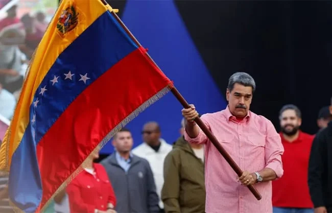 La administración de Trump consideró que "era inaceptable" que la salida del líder venezolano se postergue.