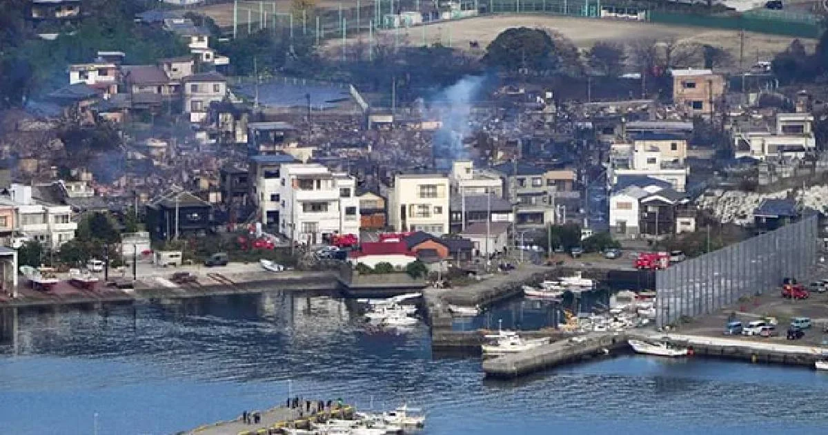 Enorme incendio en Japón deja un muerto y más de 170 casas dañadas