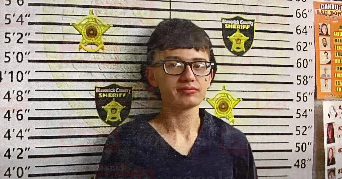 Arrestan a joven por ‘calar’ su vehículo a casi el doble del límite permitido