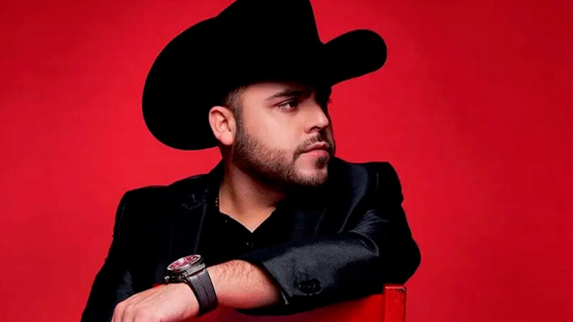 Tras conocerse su acuerdo con autoridades de Estados Unidos, Gerardo Ortiz se dirigió a sus fans para ofrecer disculpas y aclarar los rumores.