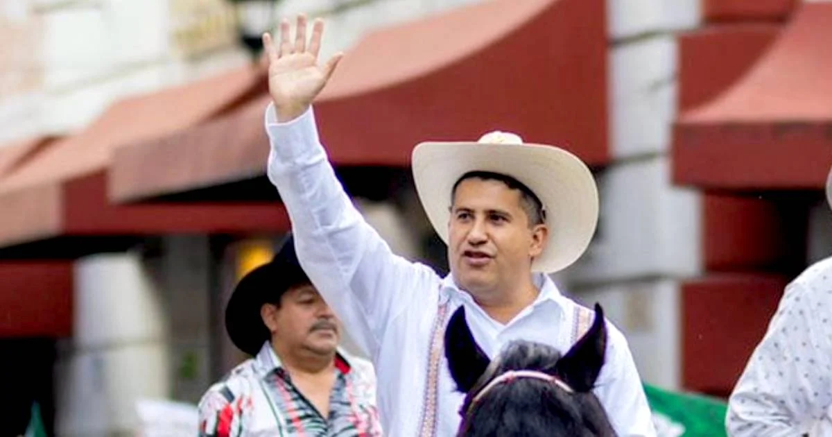 El secretario de Seguridad informó que ubicaron al Alcalde en una gasolinera el 30 de octubre.