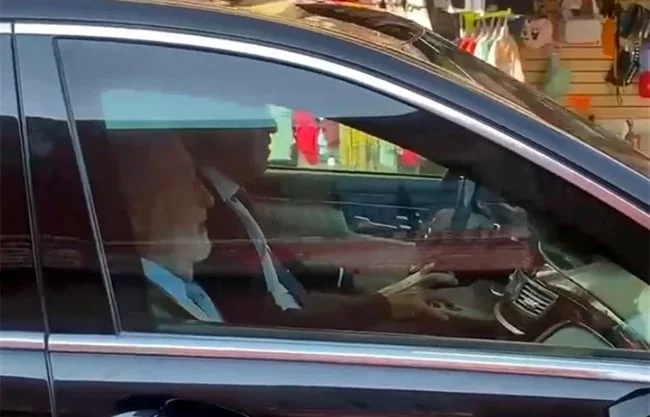 La Presidenta ha calificado al empresario como un hombre inteligente y culto.