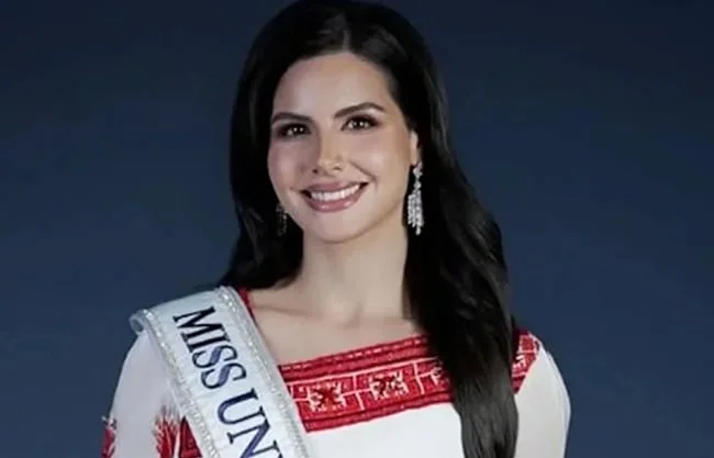 Nadeen Ayoub, Miss Palestina, denunció en redes sociales una supuesta manipulación de votos de los fans en la app oficial de Miss Universe