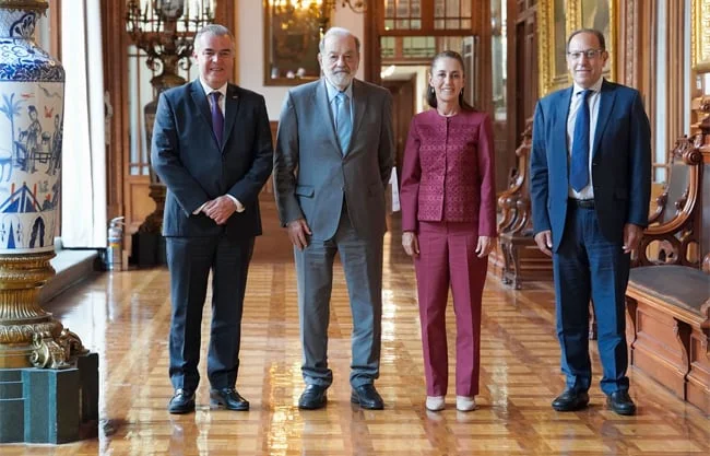 La Presidenta Sheinbaum dialogó con Carlos Slim y el titular del CCE, Francisco Cervantes, para revisar expectativas económicas del País.