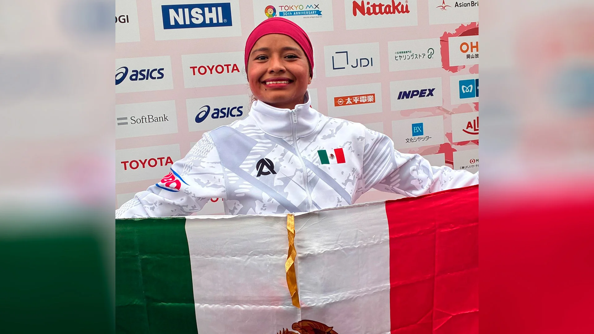 Oro y récord para Lourdes Ponce en el maratón de los Juegos Sordolímpicos