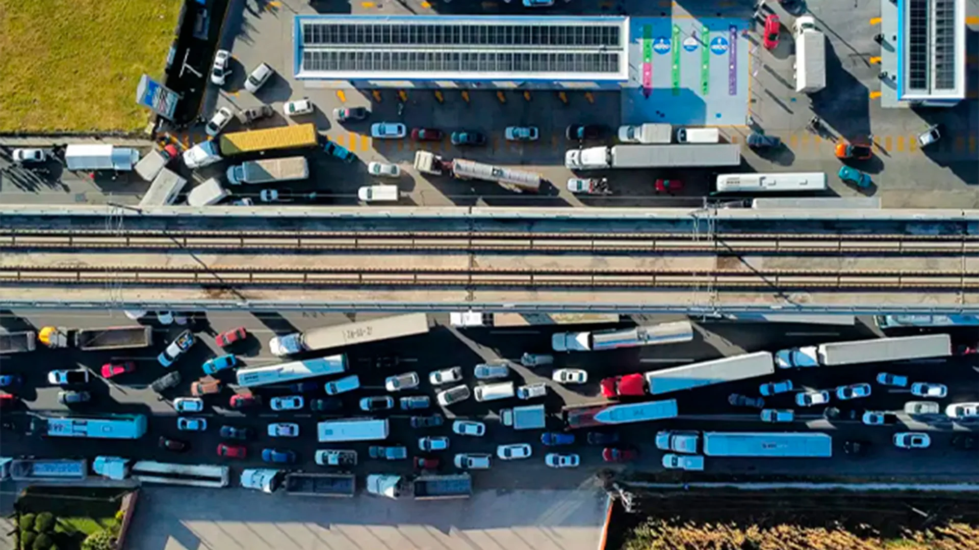 Sin avance en las negociaciones, la protesta no cede y sólo se reacomodan.