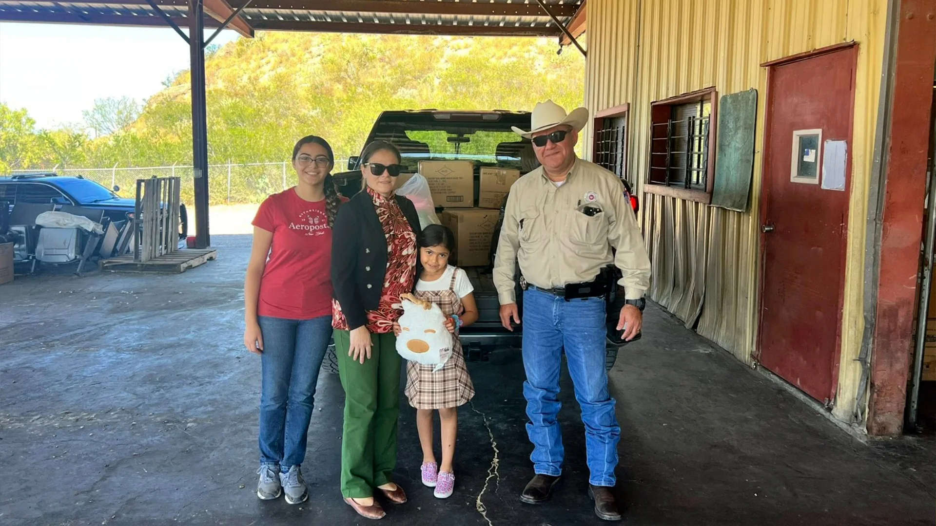 Oficina del Sheriff agradece donación de juguetes para la comunidad