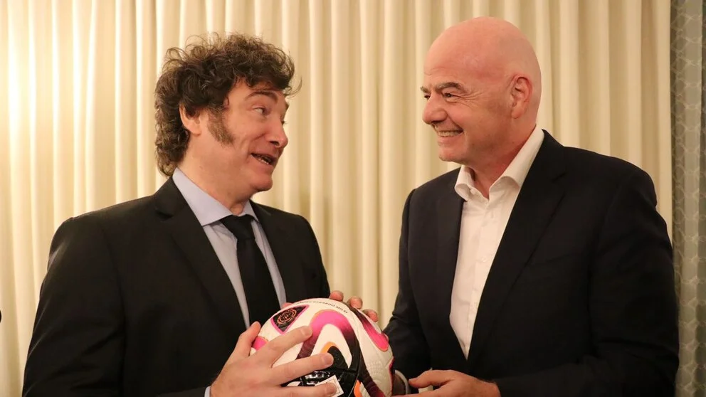 En medio de las polémicas con la AFA, Javier Milei suspendió su viaje al sorteo del Mundial 2026