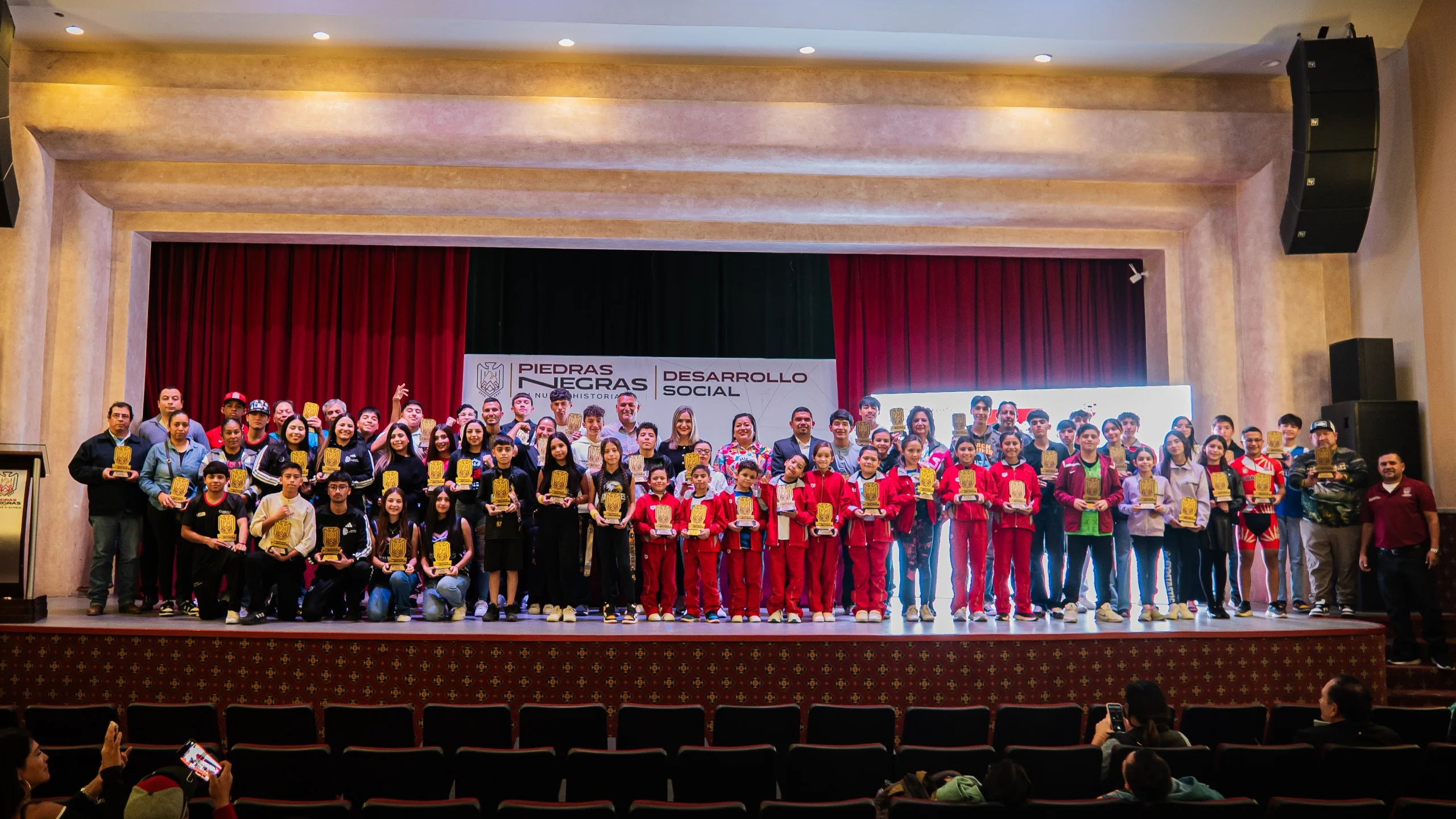 Gobierno Municipal reconoce a los atletas más destacados de Piedras Negras con el Premio del Deporte 2025