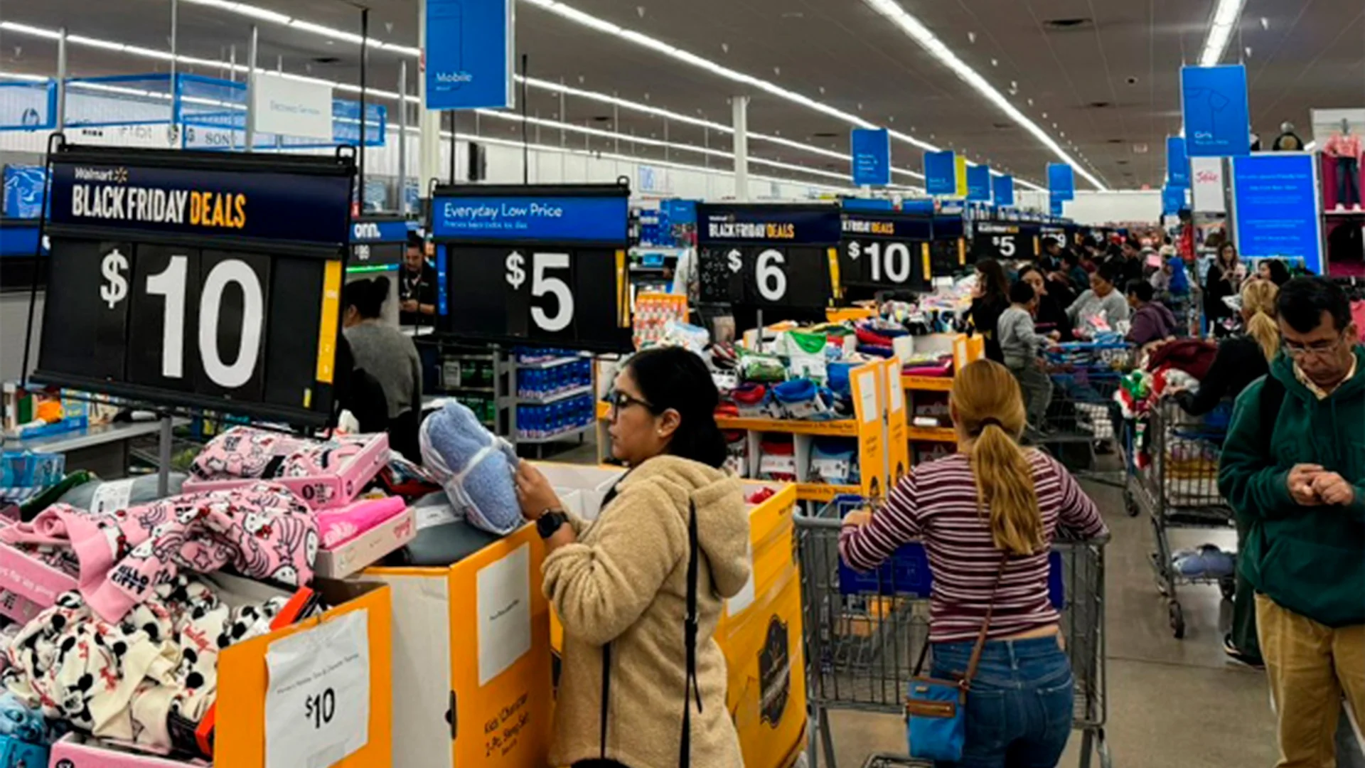 Durante el Buen Fin el consumidor mexicano planea sus compras, valorando promociones bancarias.