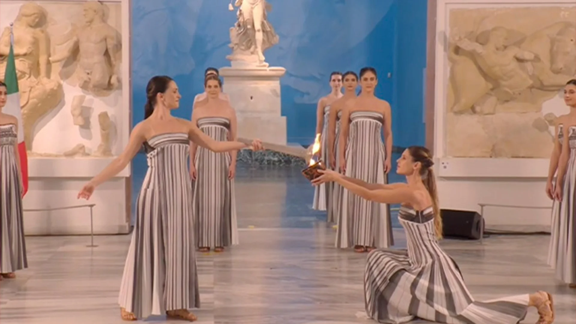 La llama olímpica deja Grecia y pone rumbo a Italia para Milán-Cortina 2026