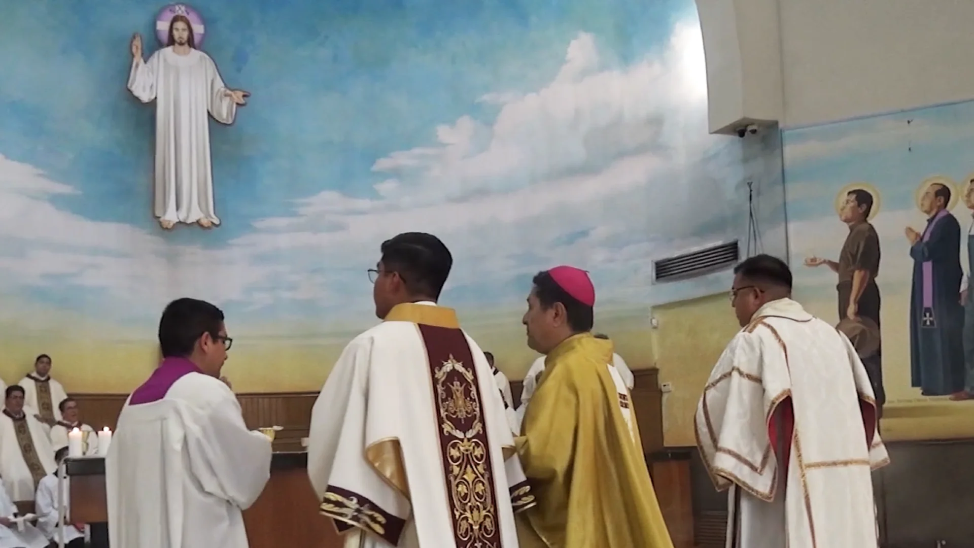 Monseñor Alfonso Miranda indicó que en esta bella temporada del año es en la cual debemos estar listos para recibir a Dios, el 24 por la noche en nuestros hogares y cada quien en su corazón