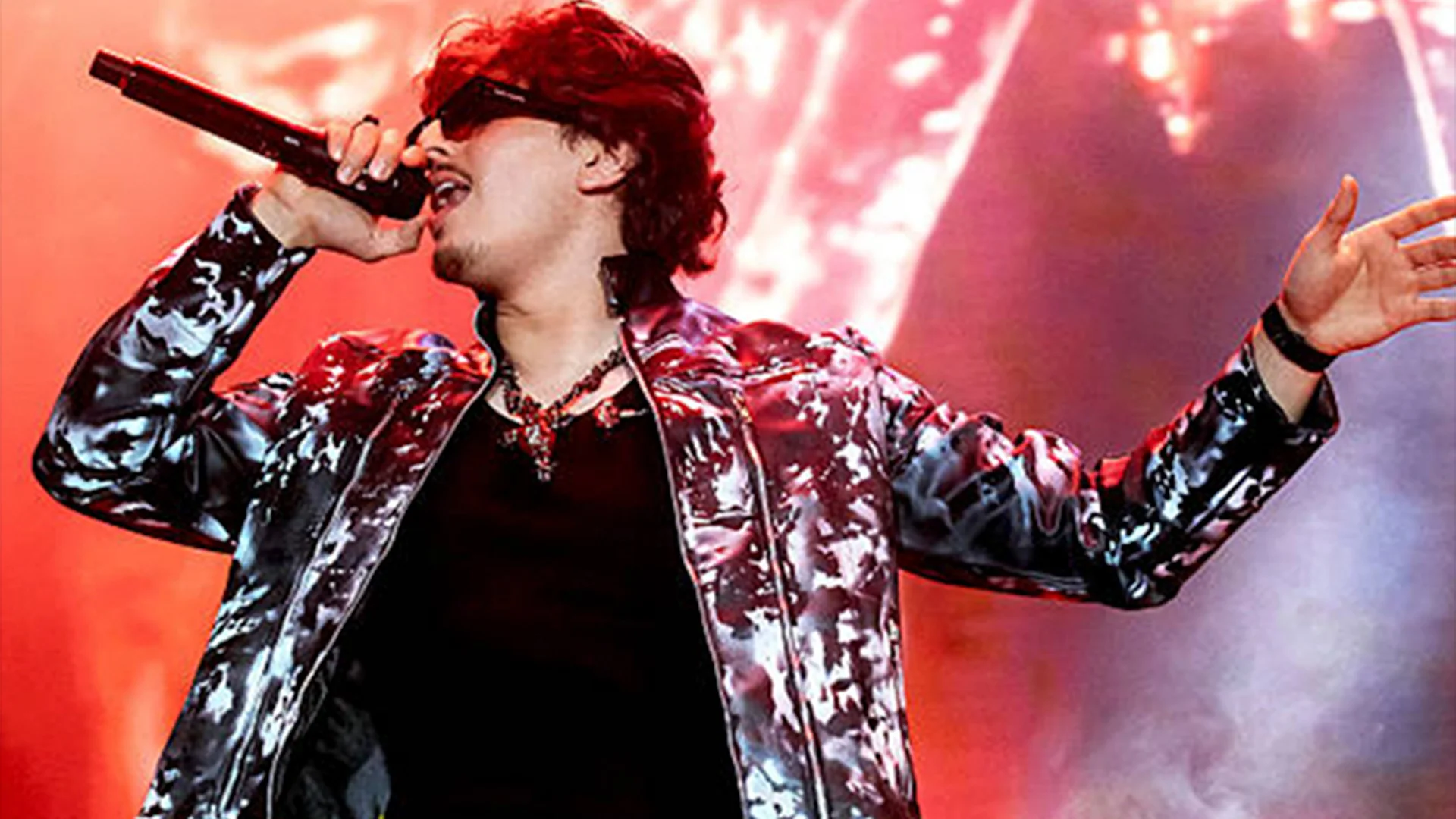 Canta Gabito corridos sin infringir la ley; prueba nuevos géneros