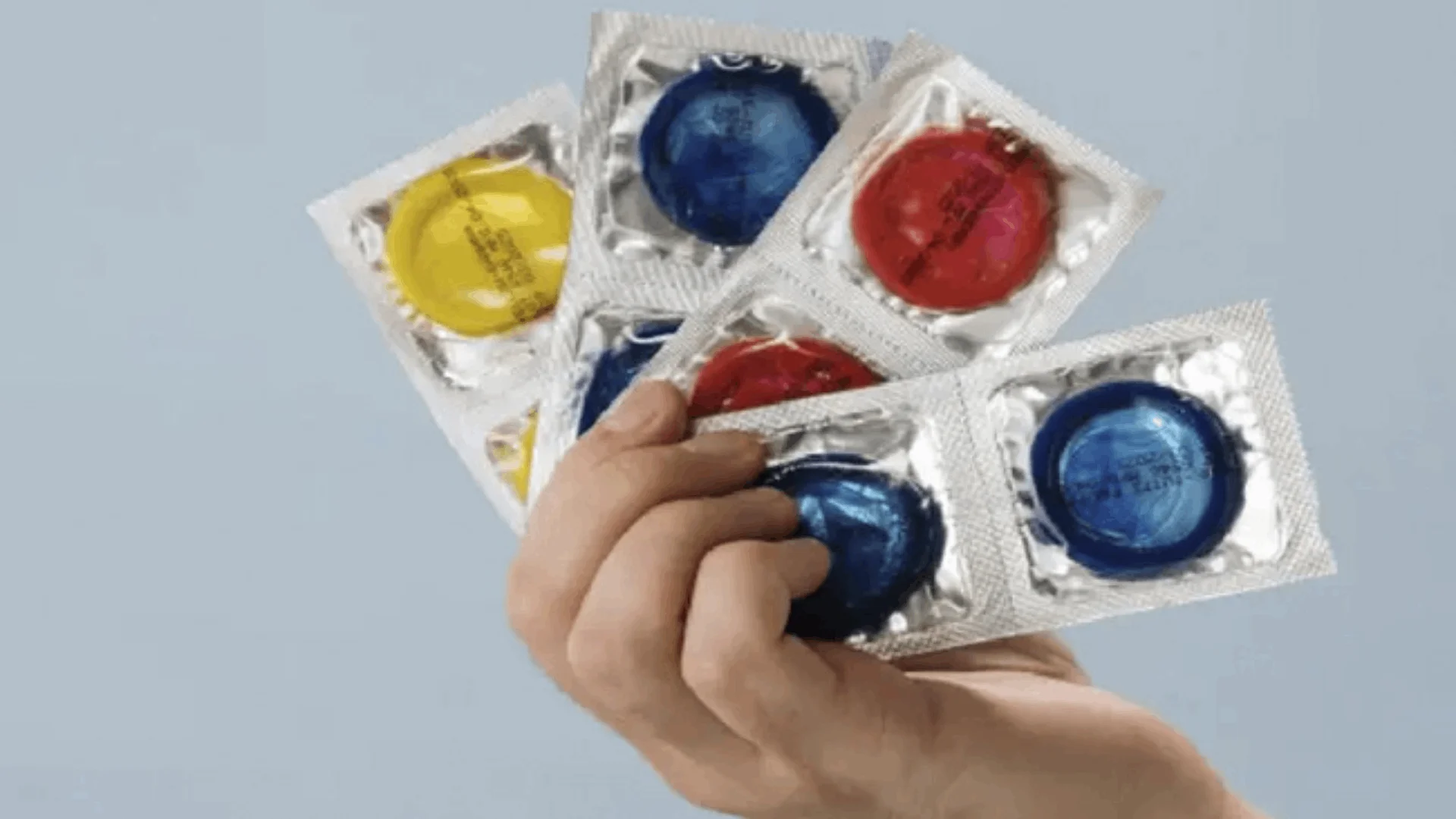 China aumenta impuestos a condones por falta de nacimientos