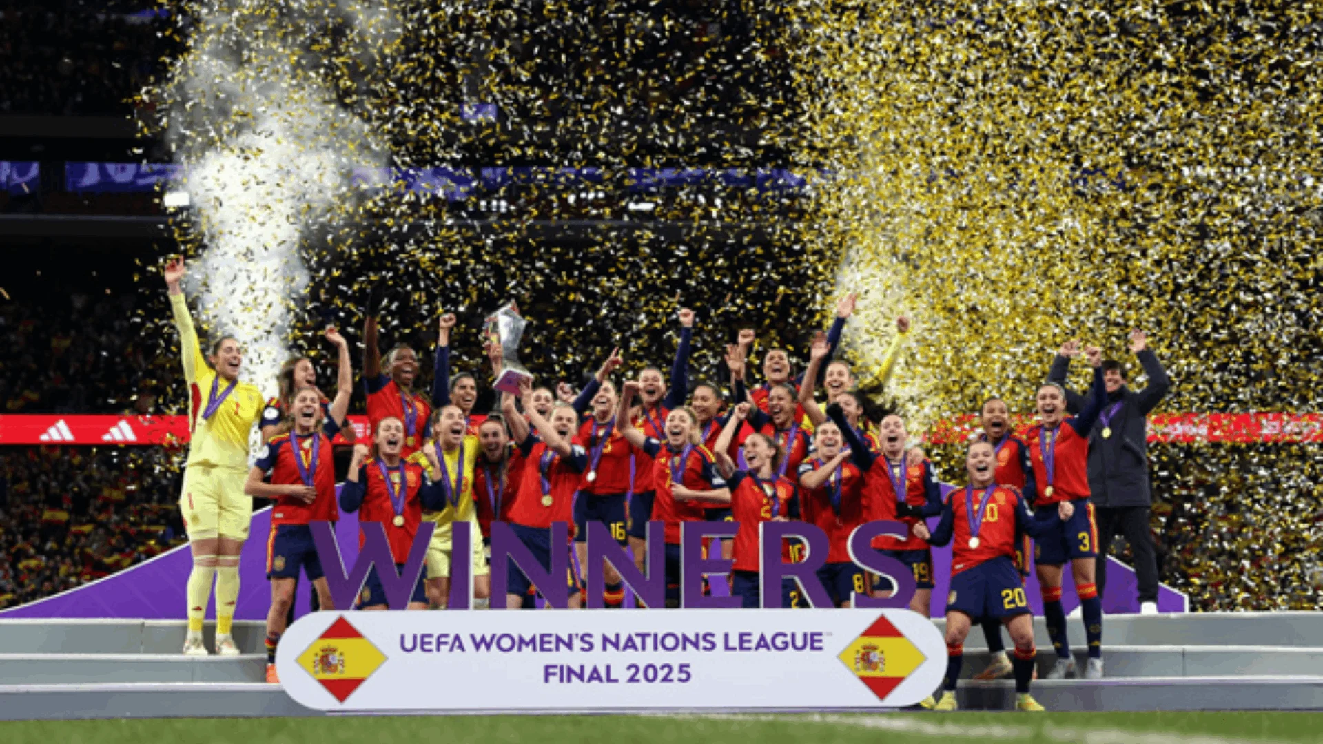 Un doblete de Claudia Pina y uno más de Vicky López, fue suficiente para que La Roja se quedara nuevamente con el título en casa.