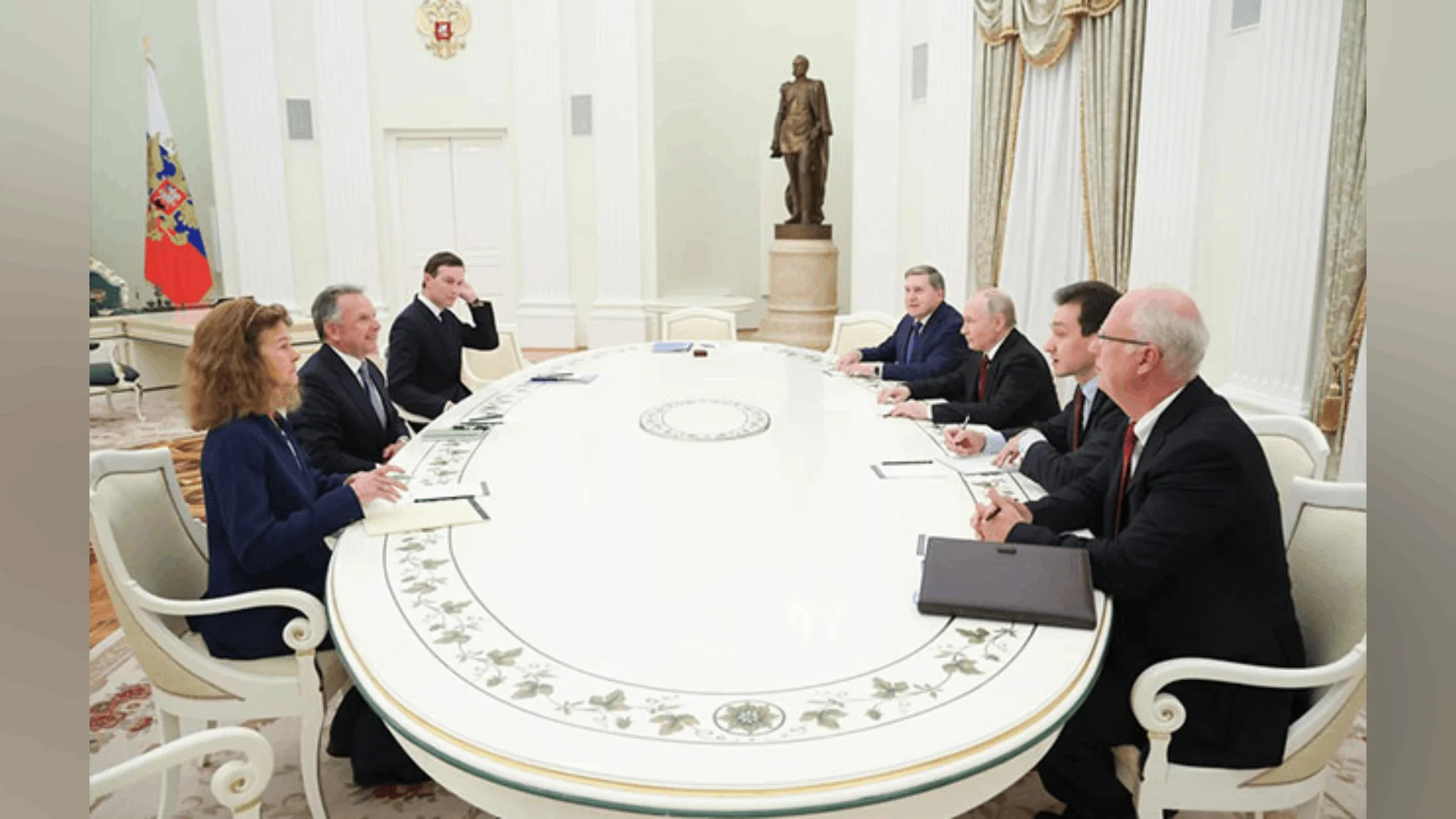 Moscú ha condicionado cualquier negociación a que Kiev deponga las armas y entregue el 30% de la región de Donetsk que aun no es conquistado.