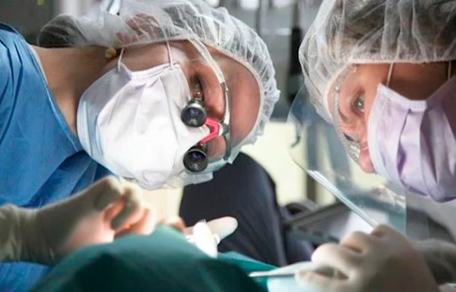 Mediante reformas al Código Penal y a la Ley Estatal de Salud, se plantea prohibir en Coahuila las cirugías estéticas en menores de 18 años