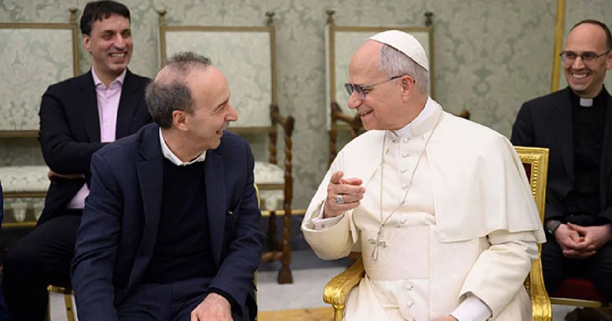 El papa reclama una acción coordinada de toda la sociedad para regular la IA