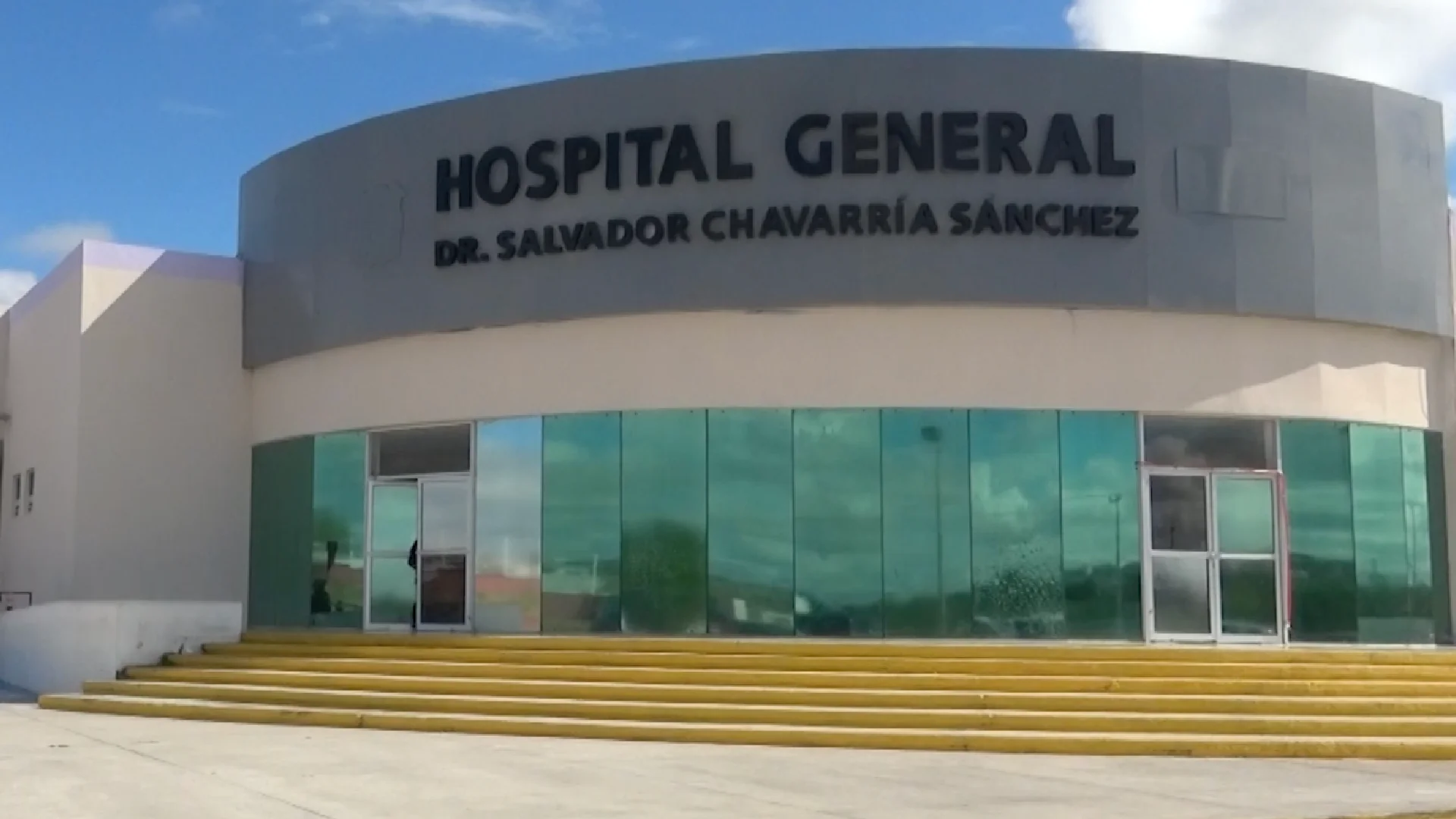 Deben presentar identificación quienes solicitan atención médica en el hospital Salvador Chavarría