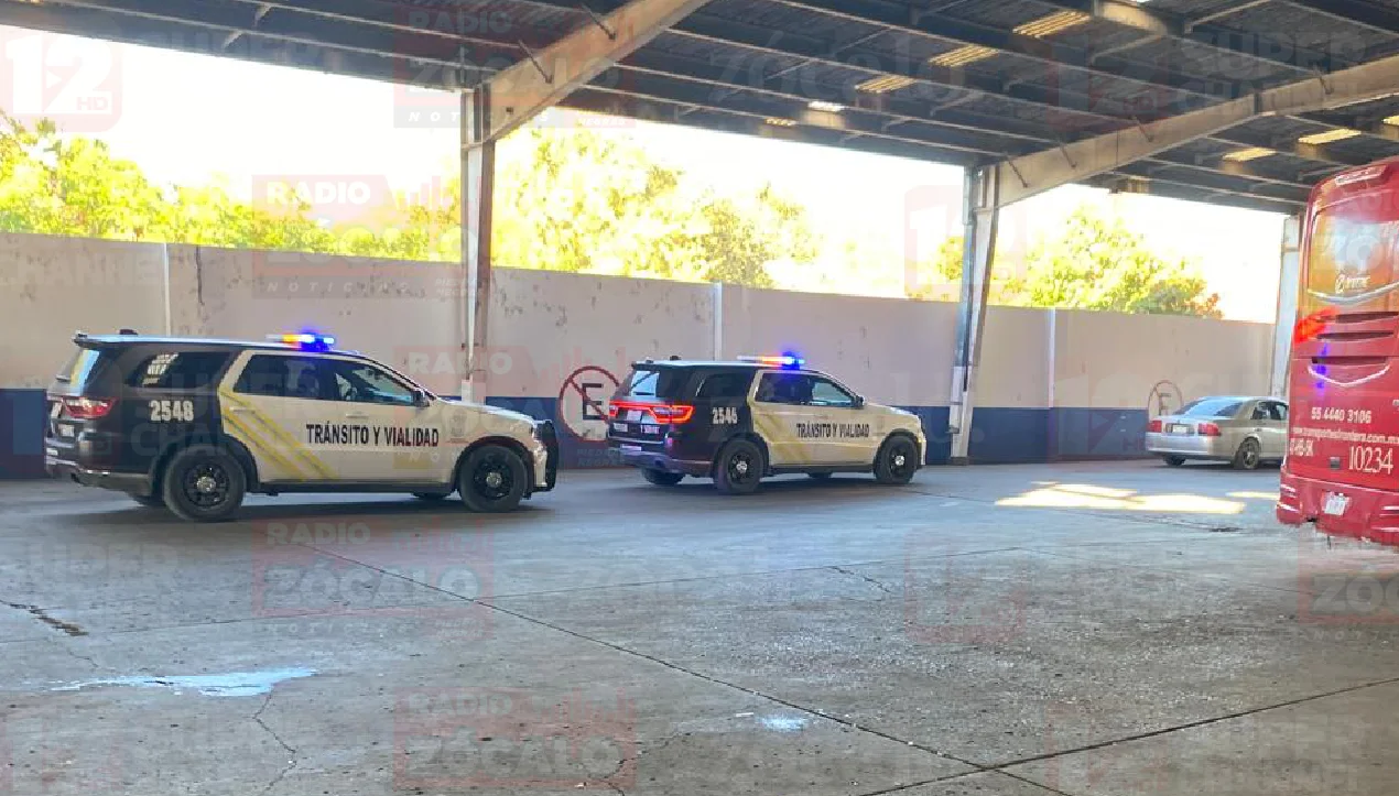 El conductor del autobús continuó su marcha tras el impacto, siendo localizado posteriormente en la central camionera por la propia víctima.