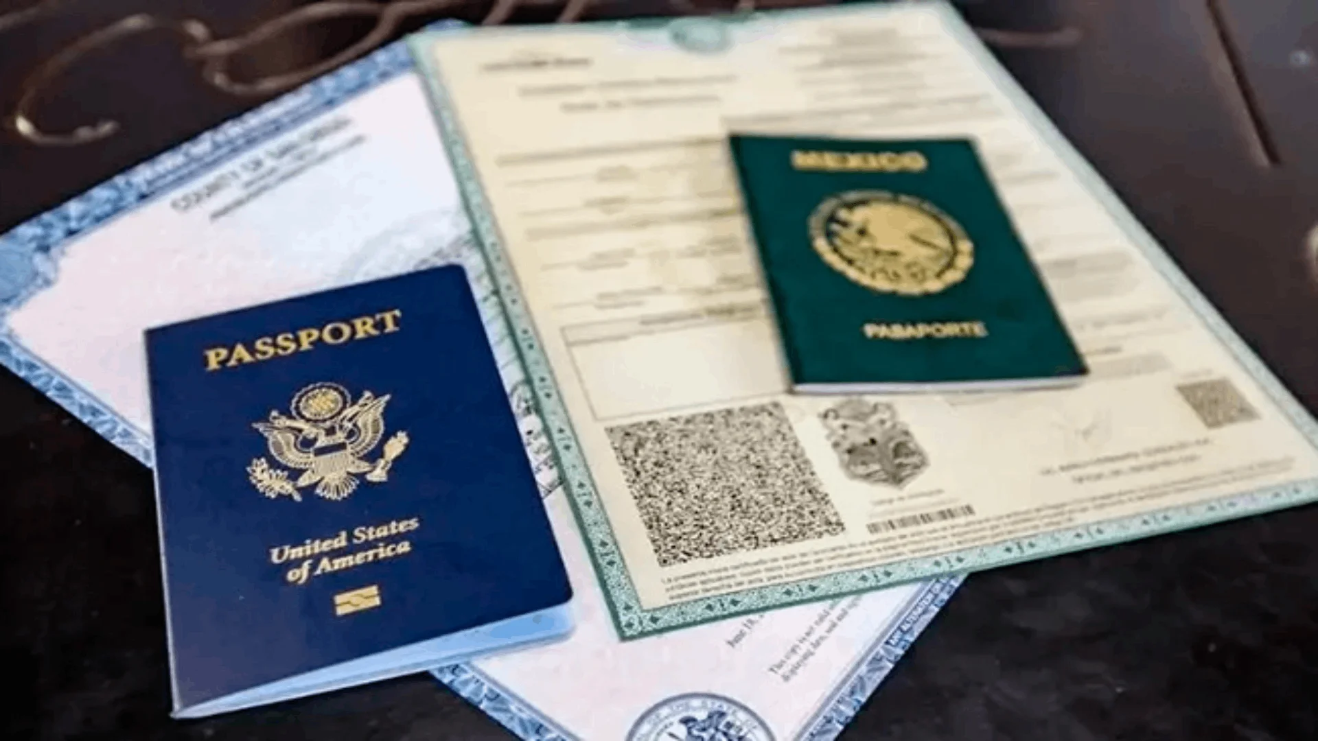 Prohibición de doble nacionalidad afectaría tratados internacionales