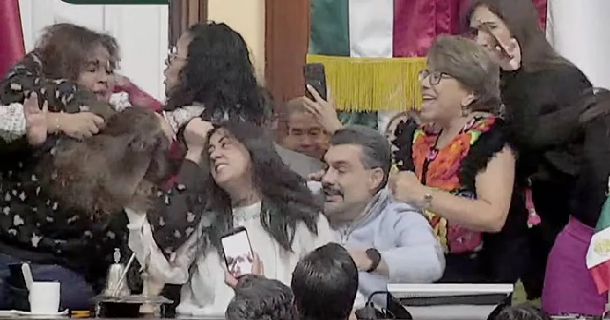 ‘Muy mal que se llegue a este espectáculo’: condena Sheinbaum riña entre diputadas en Congreso de la CDMX