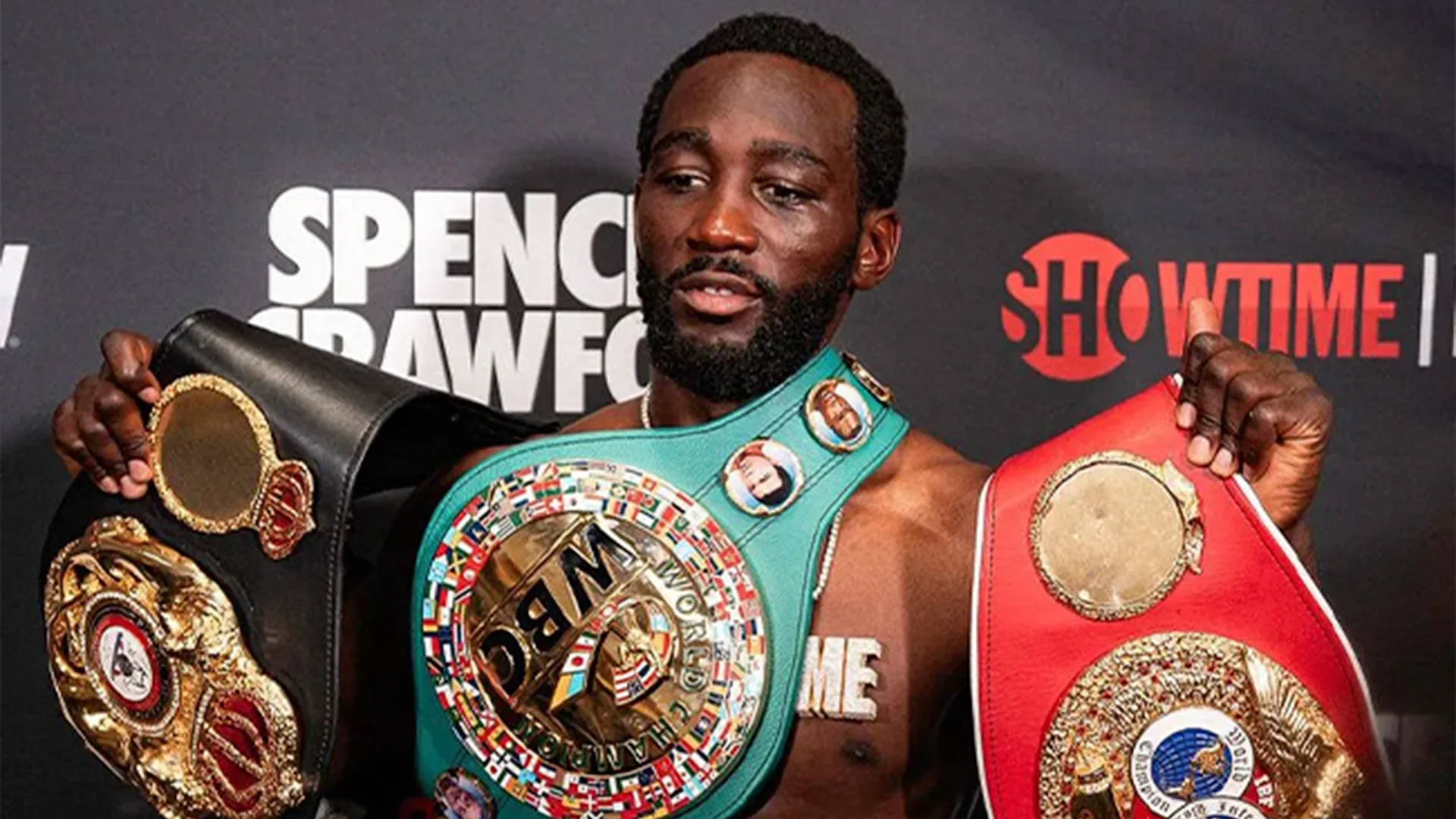 Terence Crawford anuncia su retiro tras vencer a ‘Canelo’ y mantener récord 42-0