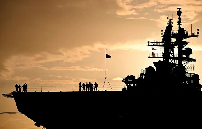 Trump anuncia bloqueo naval a petroleros que se dirijan a Venezuela