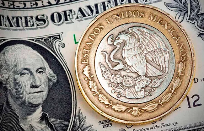 Cae dólar de $18: vuelve ‘superpeso’; se ‘despinta’ el verde