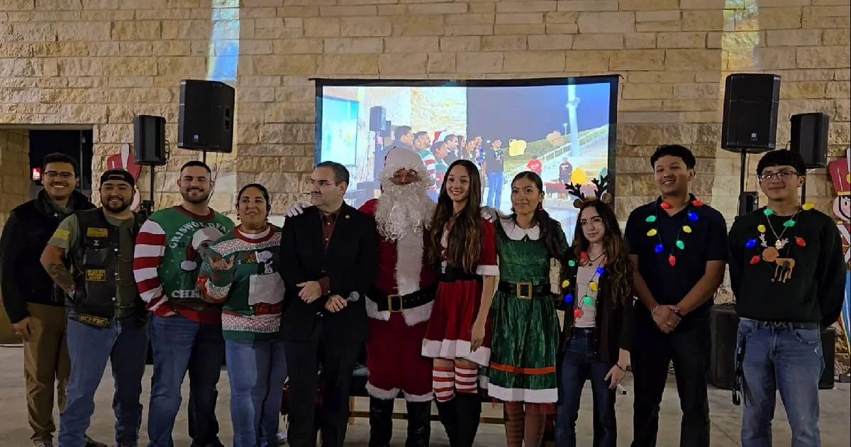 Familias del condado disfrutaron de una tarde llena de música, convivencia y espíritu navideño en el Anfiteatro de los Veteranos.