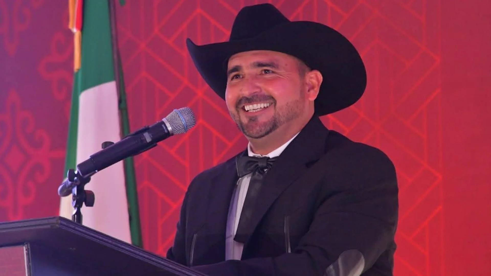 Ochoa dio a conocer de manera clara y transparente los avances, acciones y resultados obtenidos durante este primer año de administración municipal.