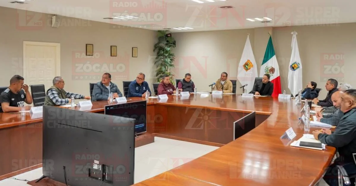 En la sesión del Consejo Municipal de Transporte, las dos concesiones se otorgaron a la familia Ibarra; no hubo más empresarios interesados en brindar el servicio.