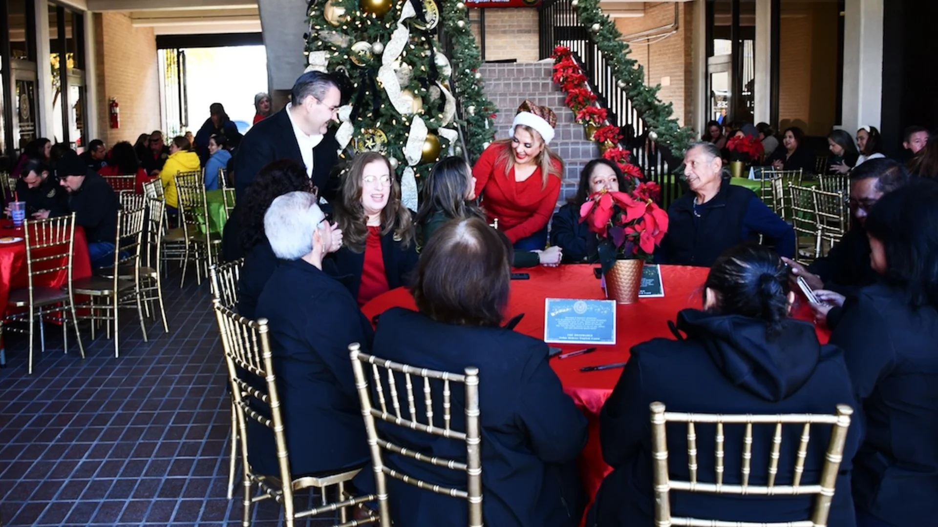 El condado de Maverick estará en un receso a partir del miércoles próximo, y también en la semana siguiente, cuando se acerca el último día del año.