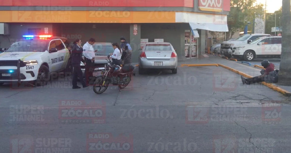 De acuerdo a los primeros reportes, el percance ocurrió cuando la conductora del Malibú dio una vuelta prohibida a la izquierda provocando el accidente.