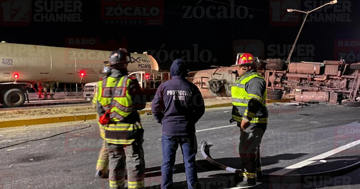 Saldo blanco tras retiro de pipas volcadas en entrada a Acuña