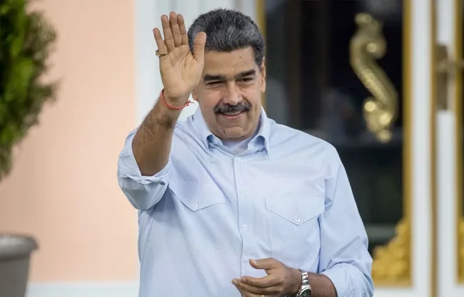 En un comunicado, el Ejecutivo chavista calificó el hecho como un acto de "piratería" y denunció también la "desaparición forzada" de la tripulación.