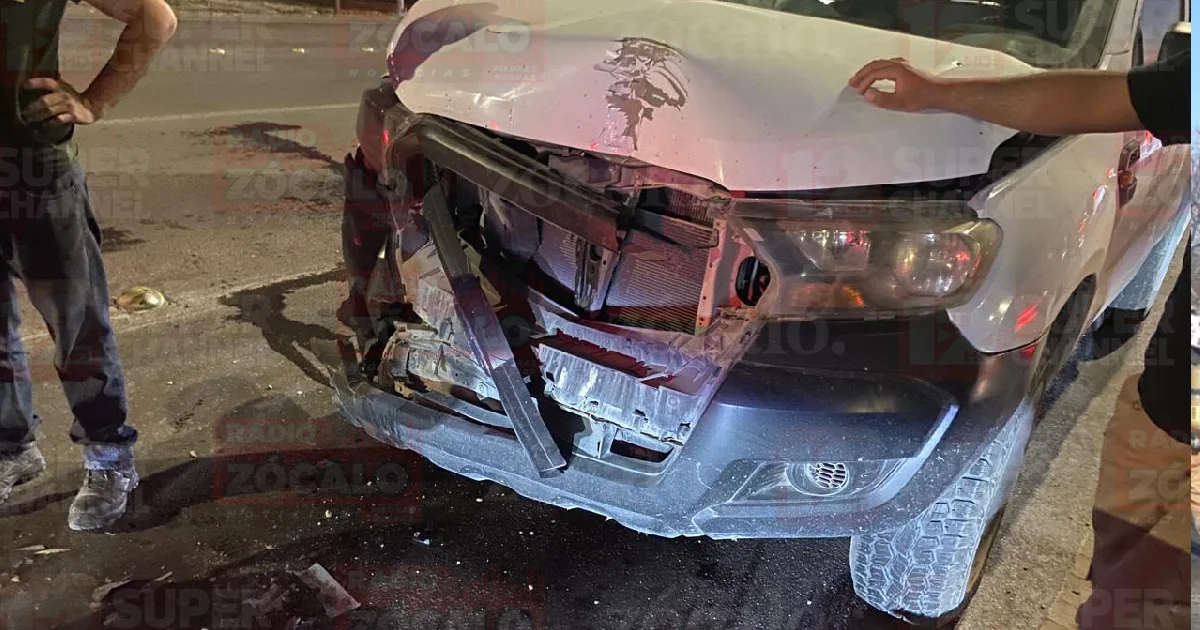 Distracción al volante ocasiona choque en el libramiento