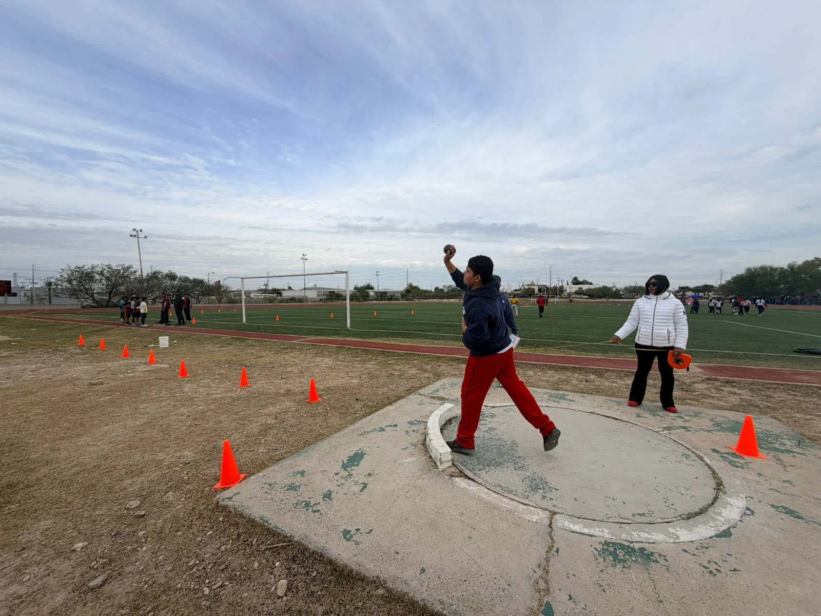 Más de 300 niños formados en escuelas deportivas municipales
