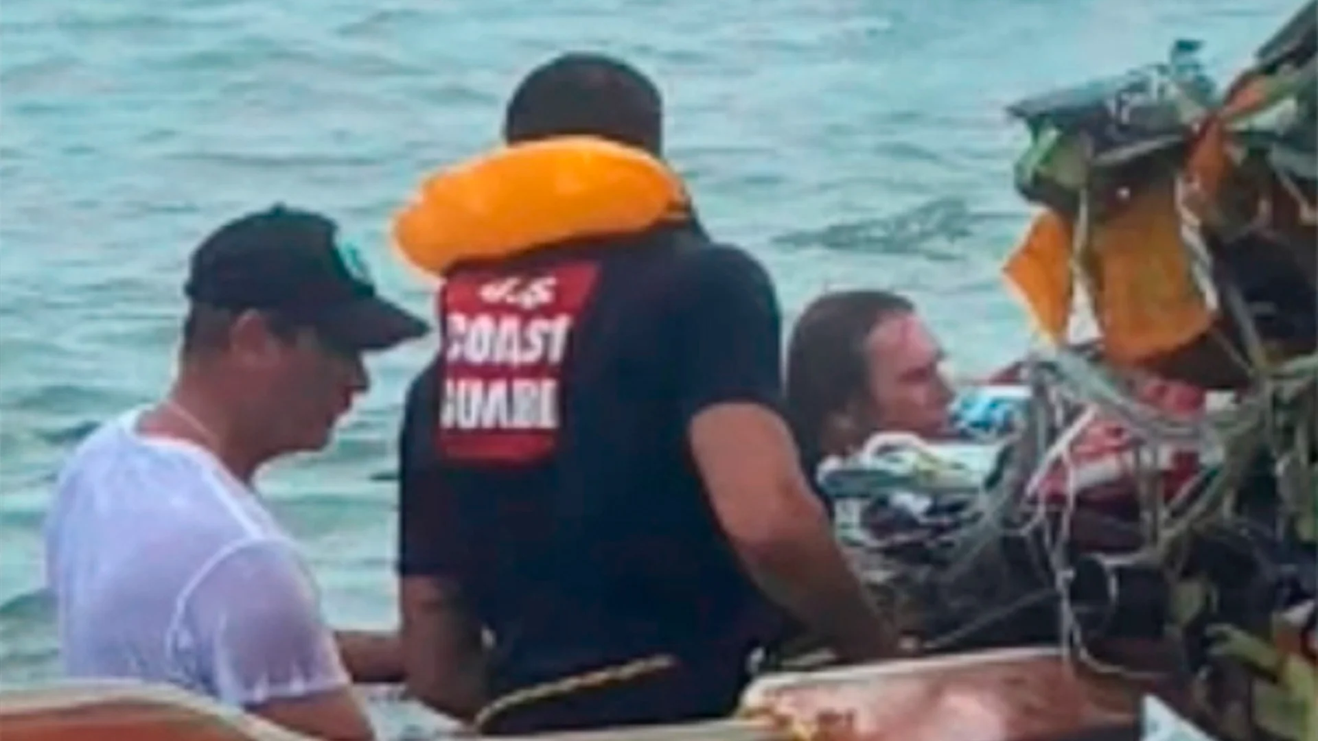 Enfermera y madre del bebé son las sobrevivientes de la caída del avión de la SEMAR en Texas