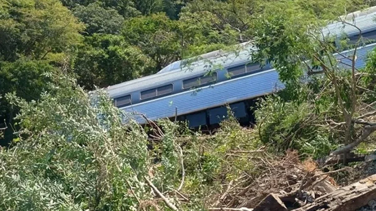 FGR abre carpeta de investigación por descarrilamiento en el Corredor Interoceánico