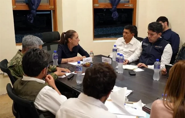 Revisa Sheinbaum pasos a seguir tras tragedia en del Ferrocarril del Istmo de Tehuantepec