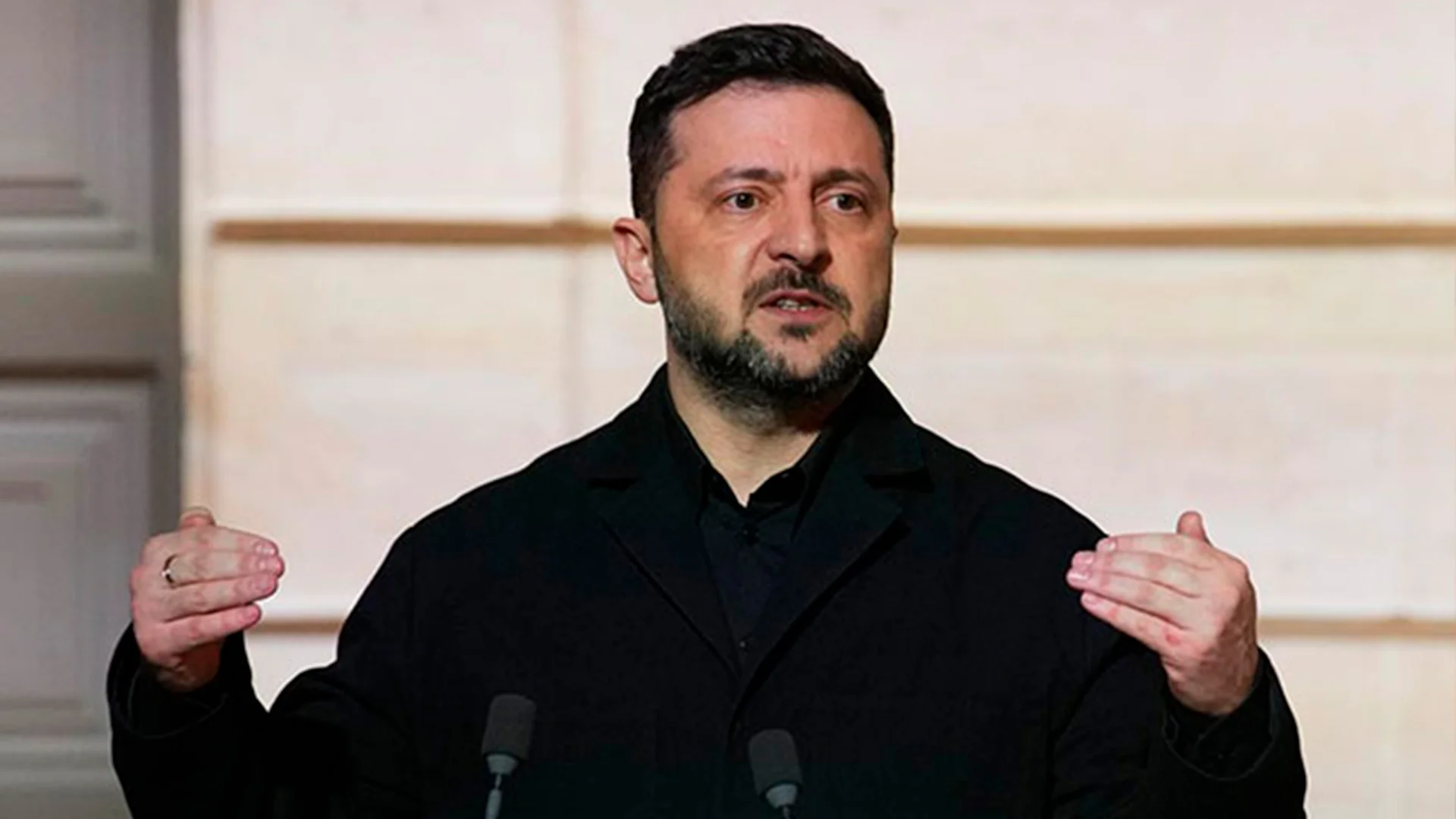 Zelenski despide el año reafirmando su compromiso con la paz pese a la guerra