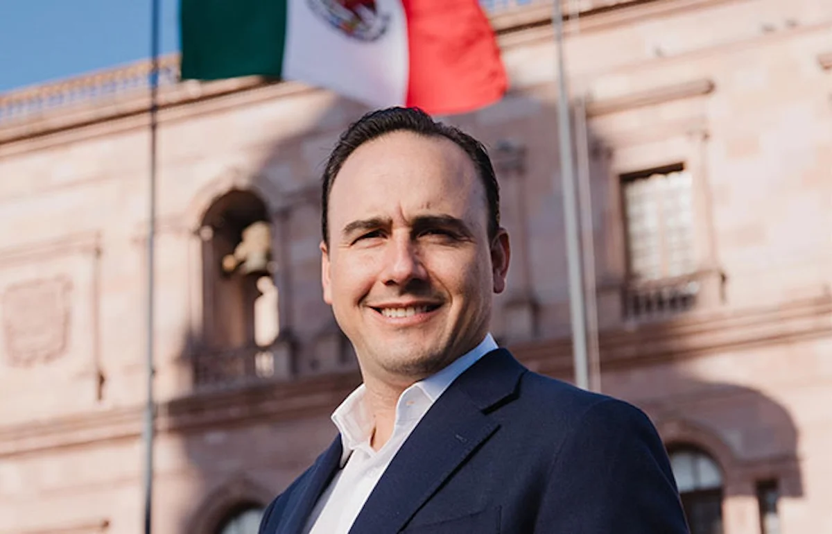 El gobernador Manolo Jiménez Salinas envió un mensaje de felicitación y buenos deseos a todas las familias coahuilenses.