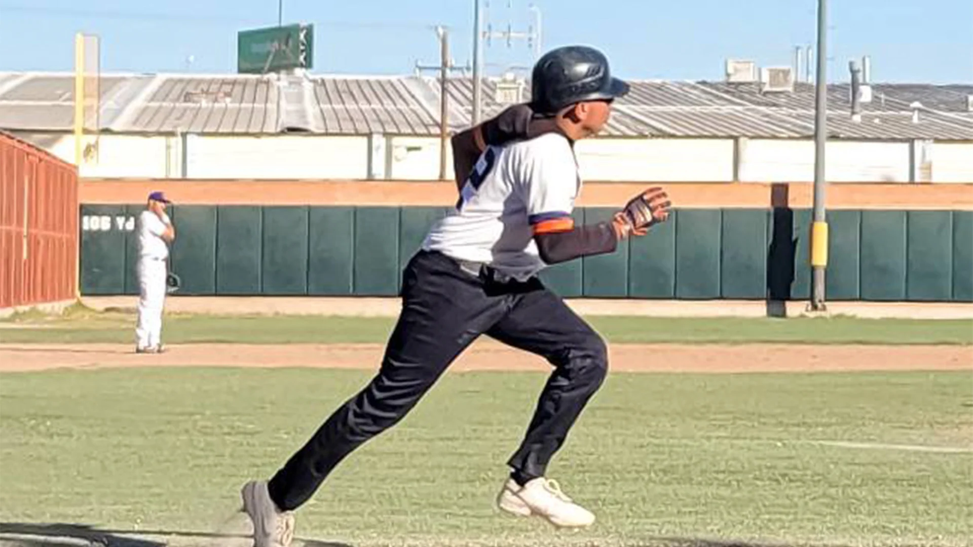 Se mantienen en la pelea por los boletos a las finales.