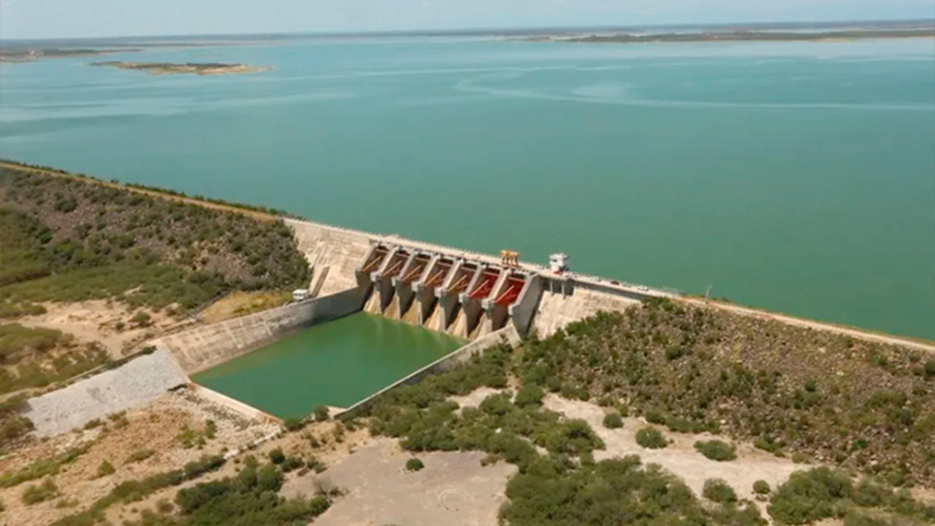 Mientras que la presa Cerro Prieto también reportó una disminución, pues pasó de 102.41 a 102.13 por ciento en una semana.