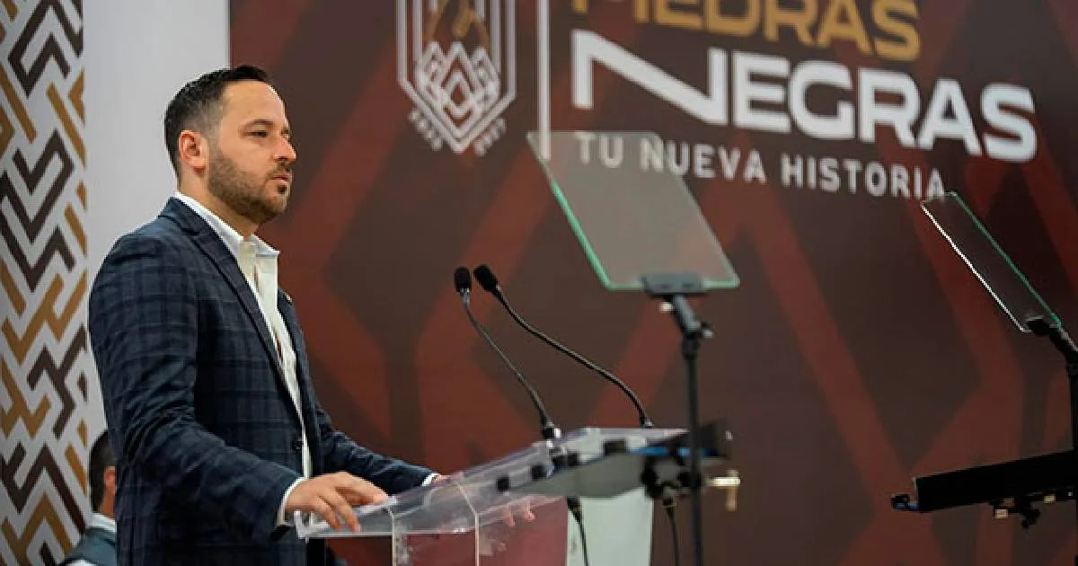 El alcalde instruyó tanto al Departamento Jurídico del municipio como al Secretario del Ayuntamiento, Daniel Omar Aguilar, a revisar e investigar tanto los señalamientos como la respuesta dada los usuarios